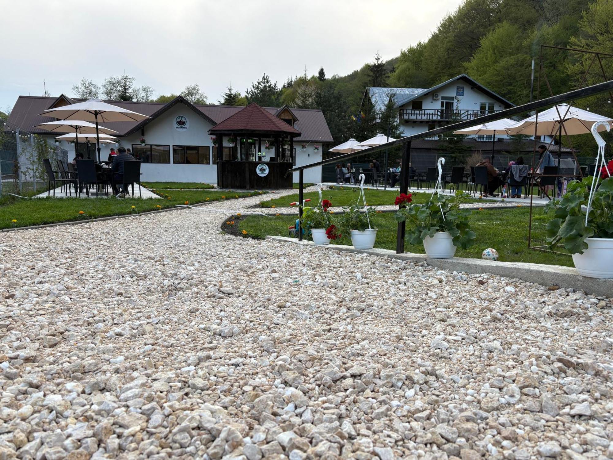 Cabana Izvoarele Doftanei Traisteni Екстер'єр фото